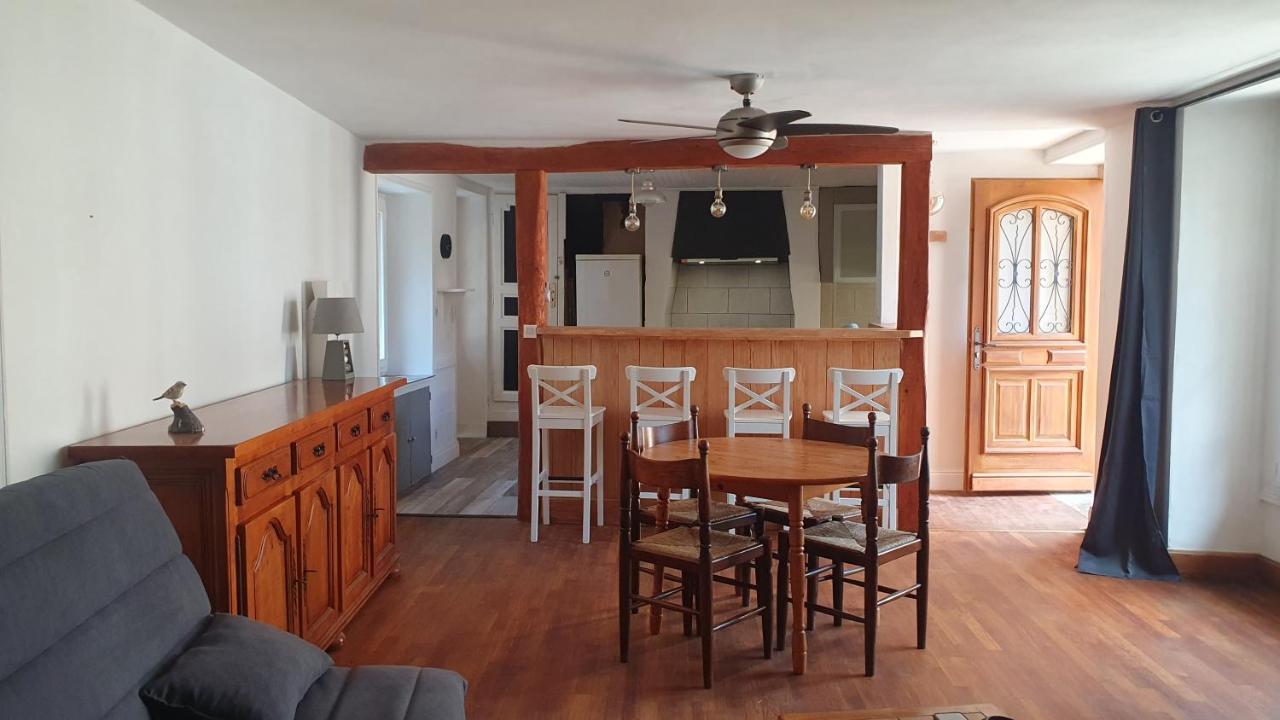 Charmante Maison De Village Condat-sur-Vezere Eksteriør billede